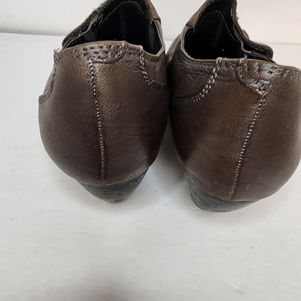 BareTraps‎ Boots Womens 10M Tyley Ankle Booties Brown Leather 2.75" Heels - Picture 4 of 11